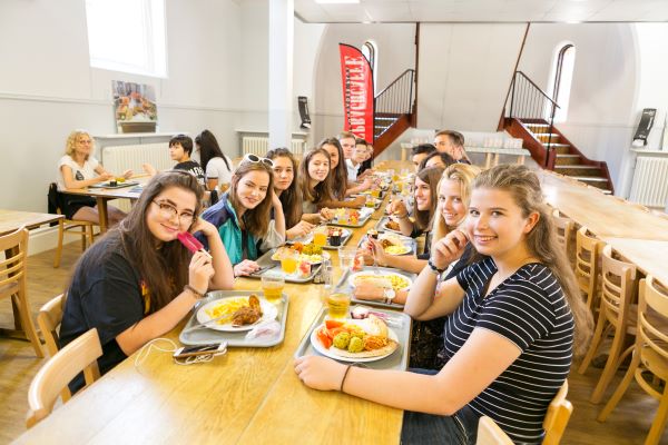 Nyelvtanulás külföldön - külföldi nyelvtanfolyam - ILT utazások